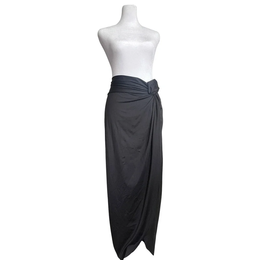 SKIMS Swim Sarong Skirt Onyx Black Cover Up Beach Resortcore Vacation Pool XL